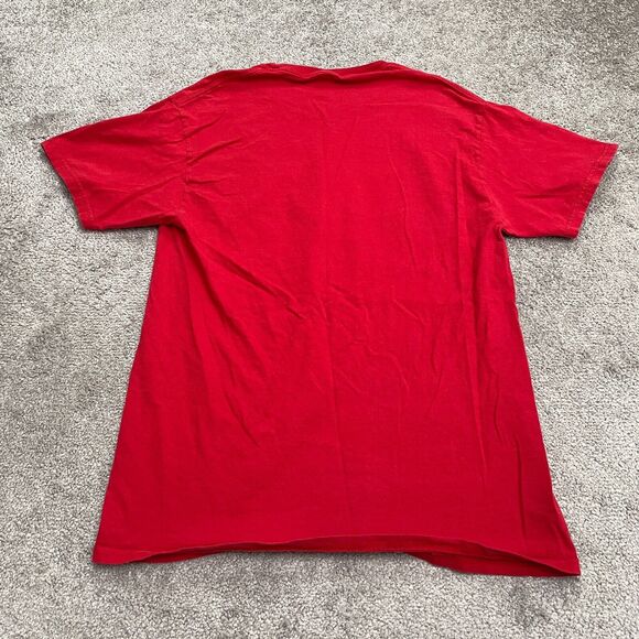 Disney Minnie Mouse Graphic T-Shirt Womens Medium Red Crew Neck Cotton Mom Tee - Picture 2 of 8